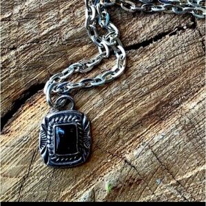 Necklace , sterling/onyx